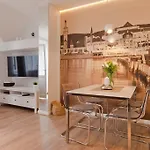 Dream Apartments- Avenue